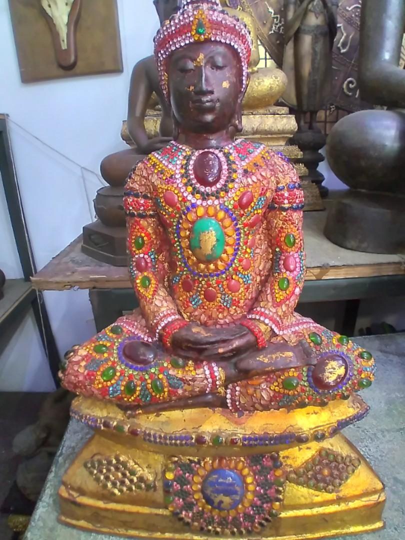 Phra Cai 玉佛寺 Hobbies Toys Memorabilia Collectibles Religious Items On Carousell