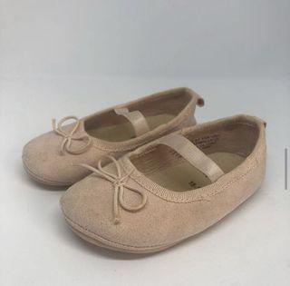 Sepatu bayi H&M