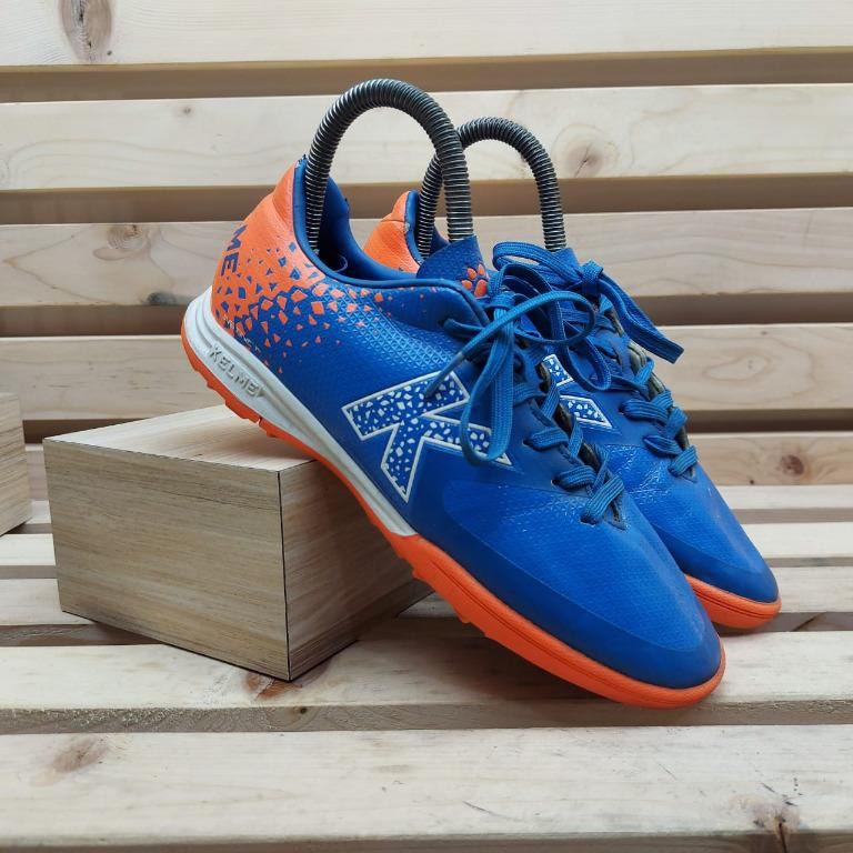 sepatu futsal kelme