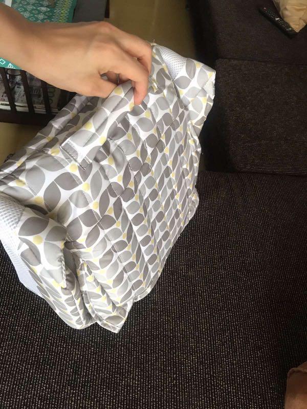 Snuggle Nest Harmony (Category: Cots & Cribs) located in Quezon City. Submitted by sdcloset (Listing ID 1067850456, Image 2). Description: .