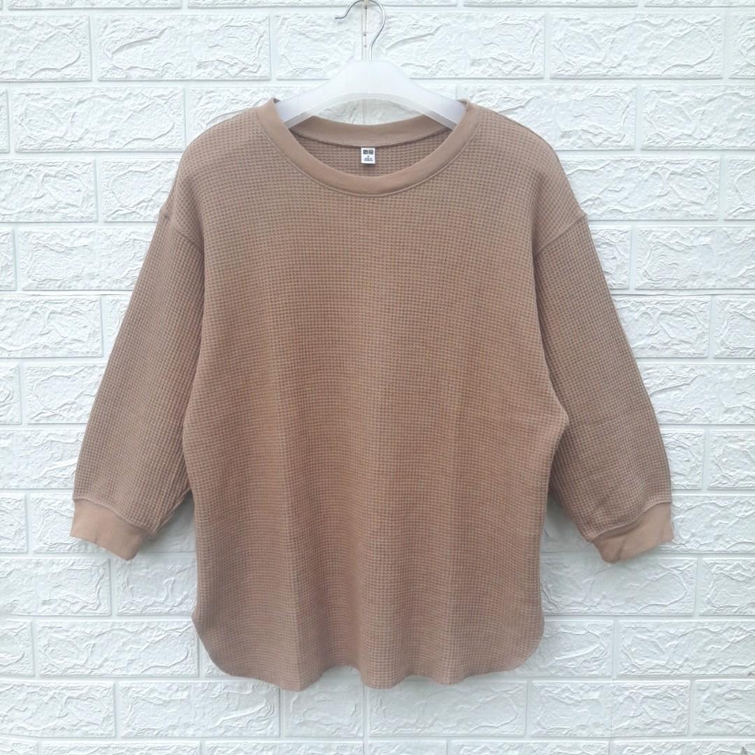 Harga sweater clearance uniqlo original
