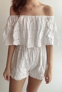 (Category: ) located in . Submitted by le_classy_pie (Listing ID 1067821714, Image 1). Description: .