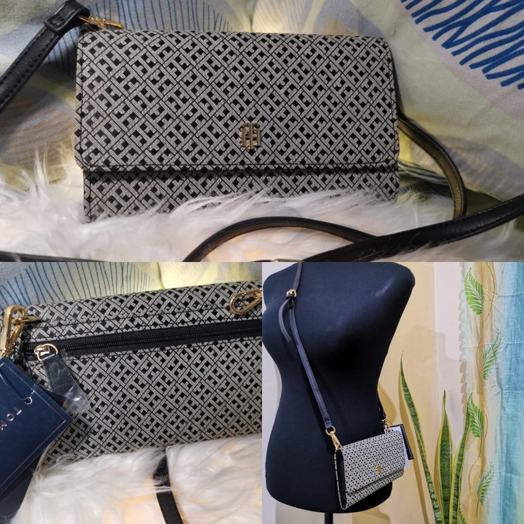 SALE Brand new original BEBE sling bag&wallet, Luxury, Bags & Wallets on  Carousell