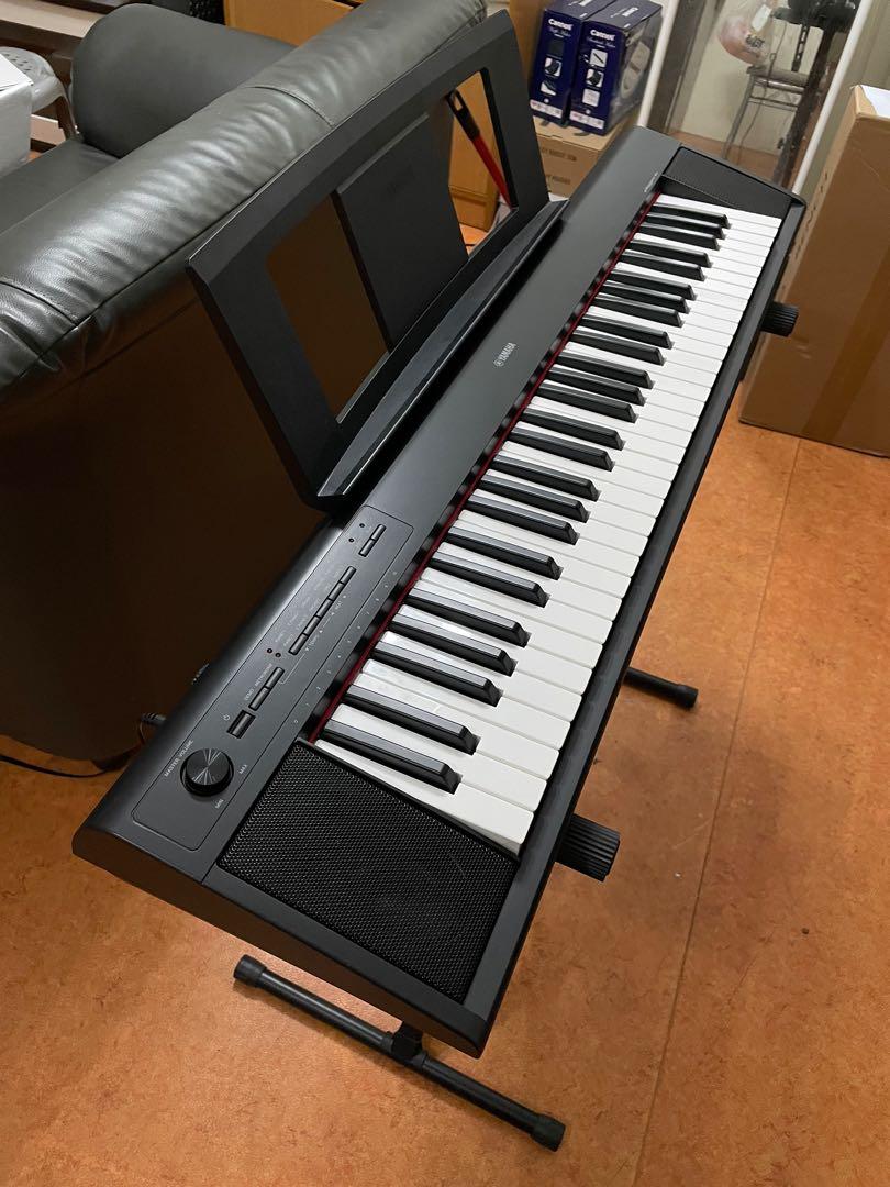 Yamaha Keyboard Piaggero NP 12B