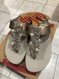 (Category: ) located in . Submitted by rwtrcloset (Listing ID 1068095655, Image 1). Description: .
