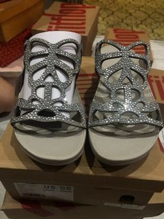 (Category: ) located in . Submitted by rwtrcloset (Listing ID 1068101298, Image 1). Description: .