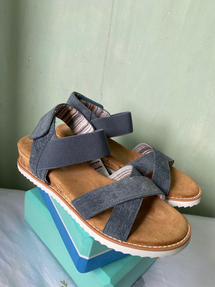 Skechers top denim sandals