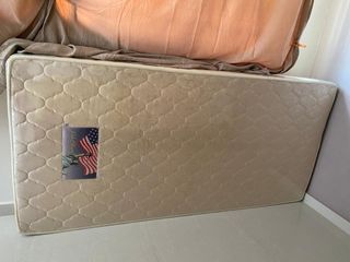 (Category: ) located in . Submitted by lingtat99 (Listing ID 1068130835, Image 1). Description: .