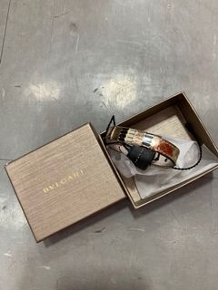 （分類：）位於 。 由 chupyan 提交（商品編號 1068138365，圖片 1）。簡介： 。
