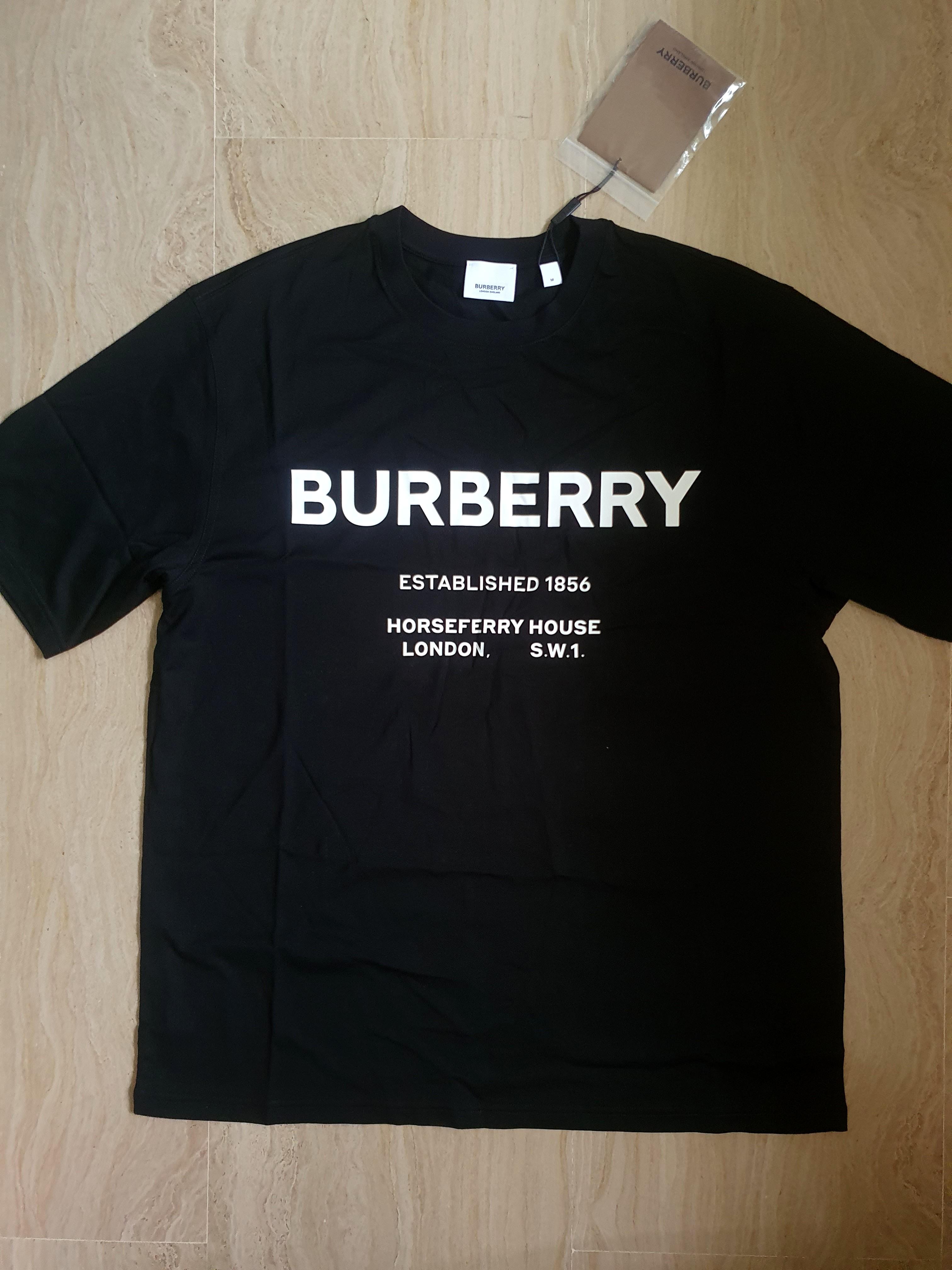 Burberry classic logo tee, Men's Fashion, Tops & Sets, Tshirts & Polo  Shirts on Carousell