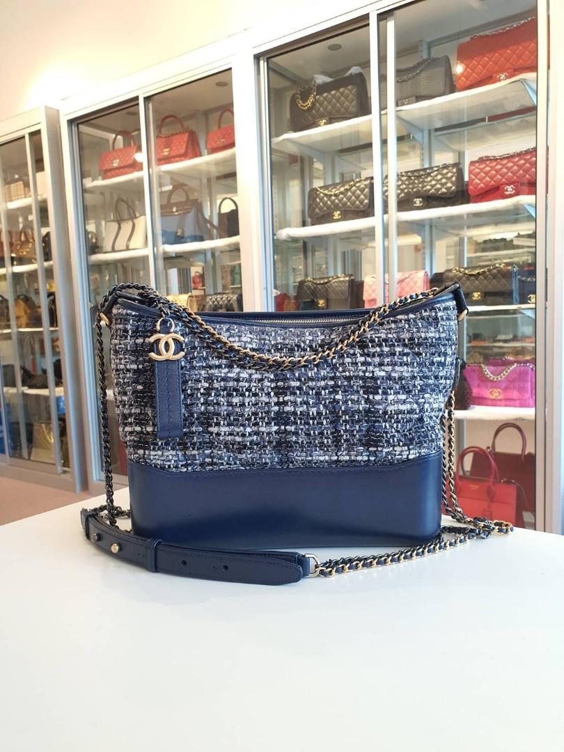 Chanel Blue Tweed Medium Gabrielle Series25, Luxury, Bags & Wallets on  Carousell