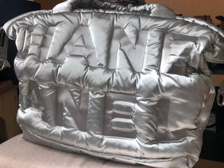 （分類：）位於 。 由 marchanbb 提交（商品編號 1068039520，圖片 1）。簡介： 。