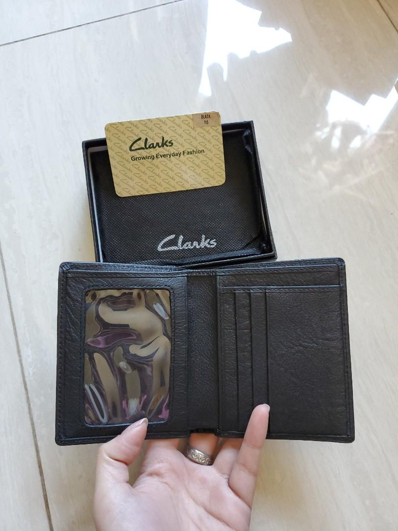 Clarks leather wallet for men Carousell