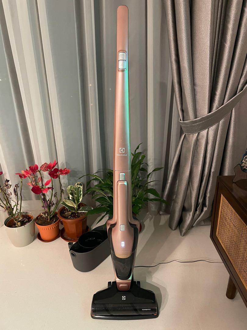 cordless vacuum cleaner 