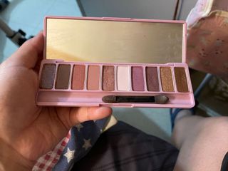 （分類：）位於 。 由 t5663 提交（商品編號 1068202869，圖片 1）。簡介： 。