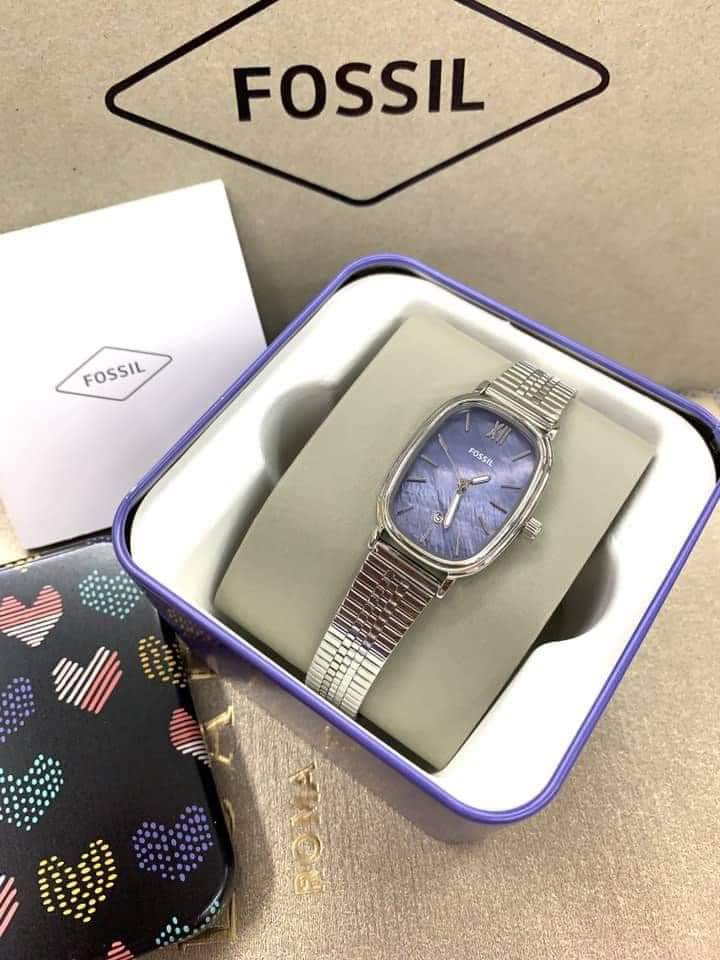 Fossil Lyla Watch, Women's Fashion 