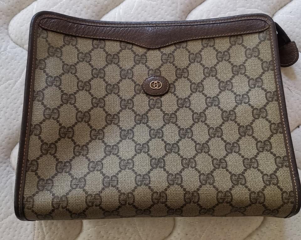 gucci clutch bag