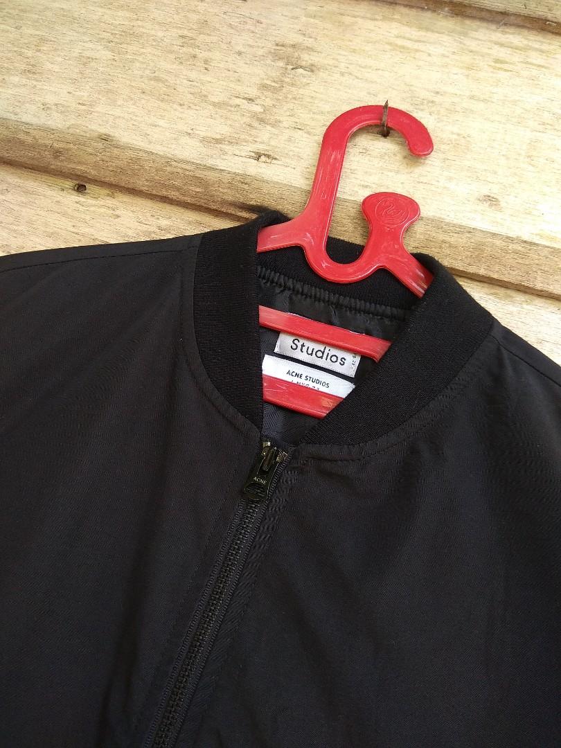 Jaket acne shop studios