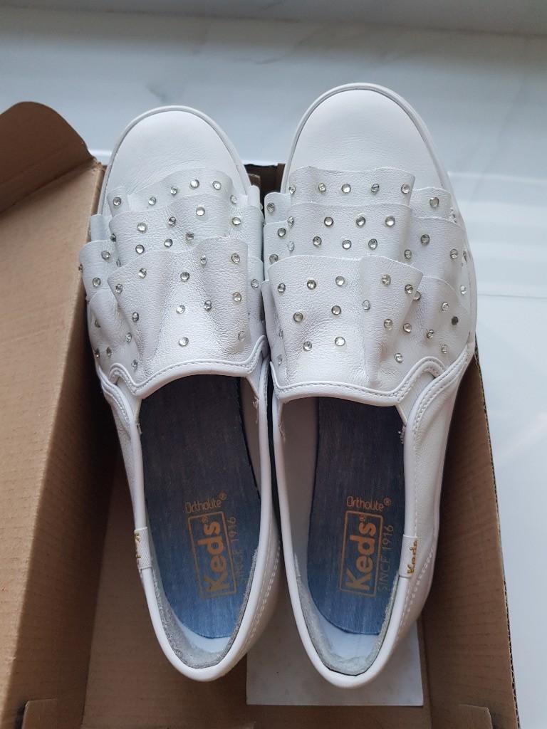 KEDS Triple Ruffle Leather Sneaker Women s Fashion Footwear Sneakers on Carousell