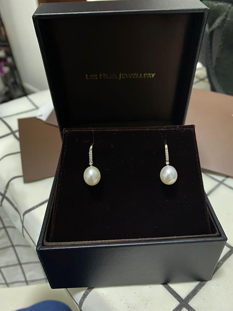 Lee hwa on sale pearl earrings