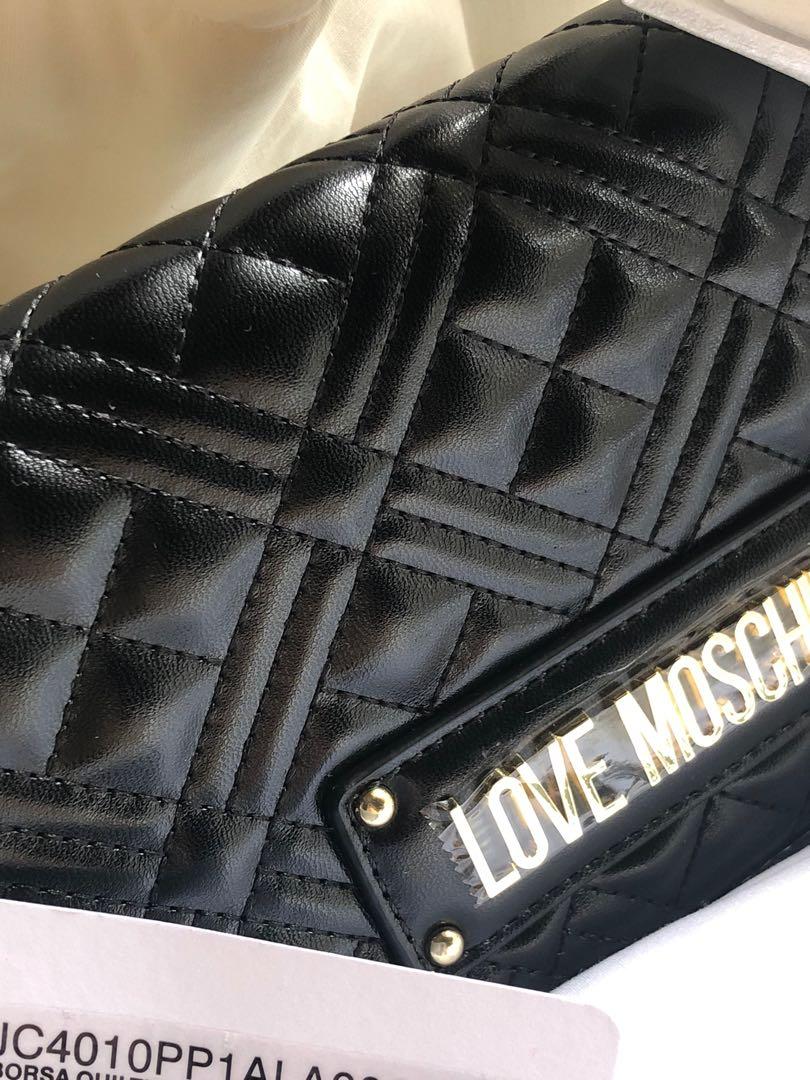 Love moschino diamond quilted sling bag clearance
