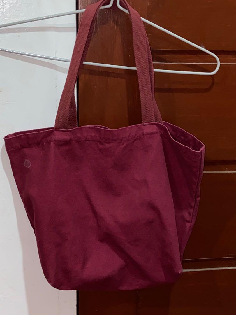 Maroon canvas shop tote bags