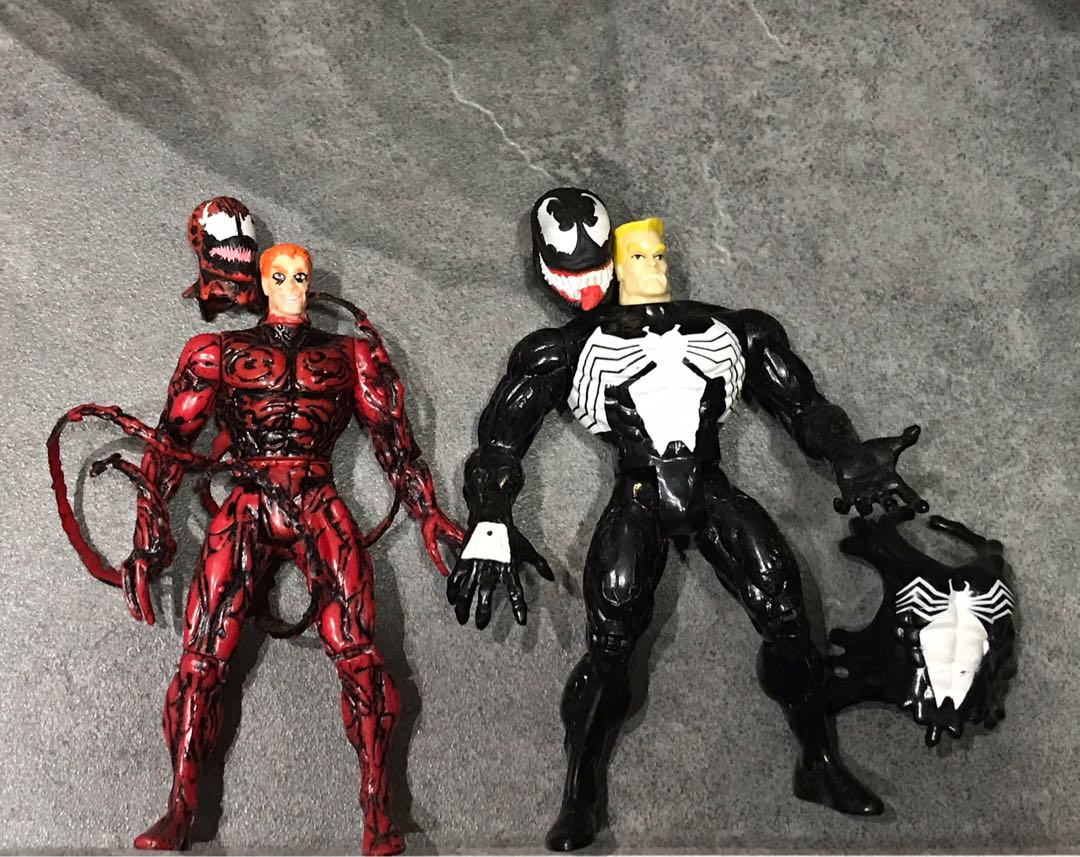 Marvel Toybiz 1995 Vintage Carnage and Venom