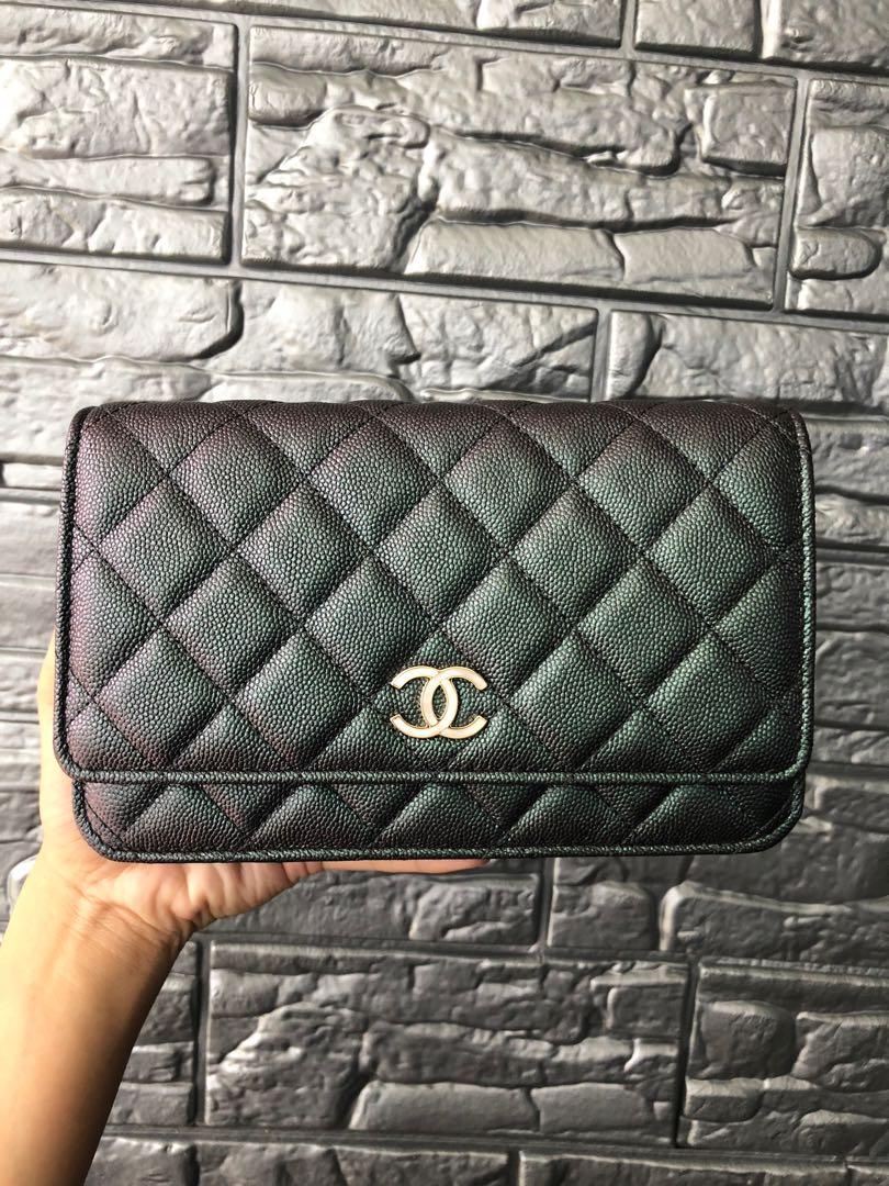Chanel iridescent black outlet
