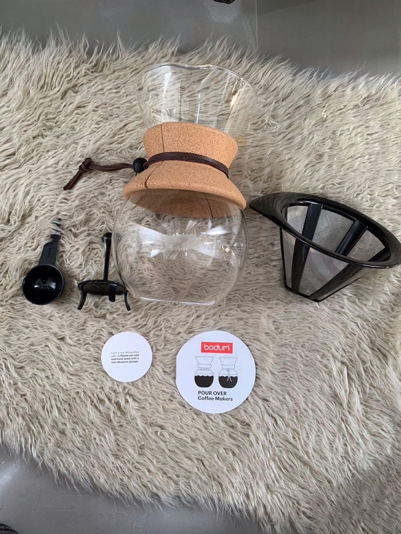 Pour over coffee maker (Category: Coffee Machines & Makers) located in Binan City. Submitted by finders_market (Listing ID 1067988409, Image 3). Description: Mop: bpi/gcash Delivery via lalamove Delivery fee c/o buyer.