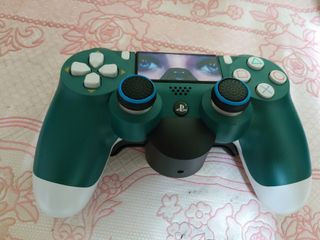 (Category: ) located in . Submitted by feihong456 (Listing ID 1068143482, Image 1). Description: .