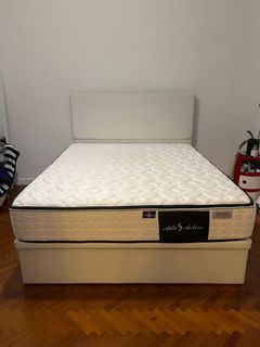 (Category: ) located in . Submitted by wslimwilson (Listing ID 1068138962, Image 1). Description: .