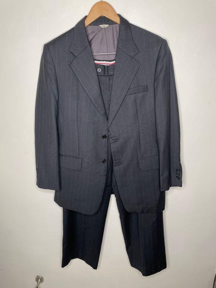 Suit and slacks pinstripe Onesimus, Men's Fashion, Tops & Sets, Formal