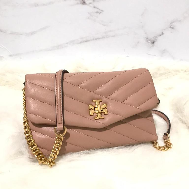 Tory Burch TB Kira Chevron Pink Moon, Barang Mewah, Tas & Dompet di  Carousell