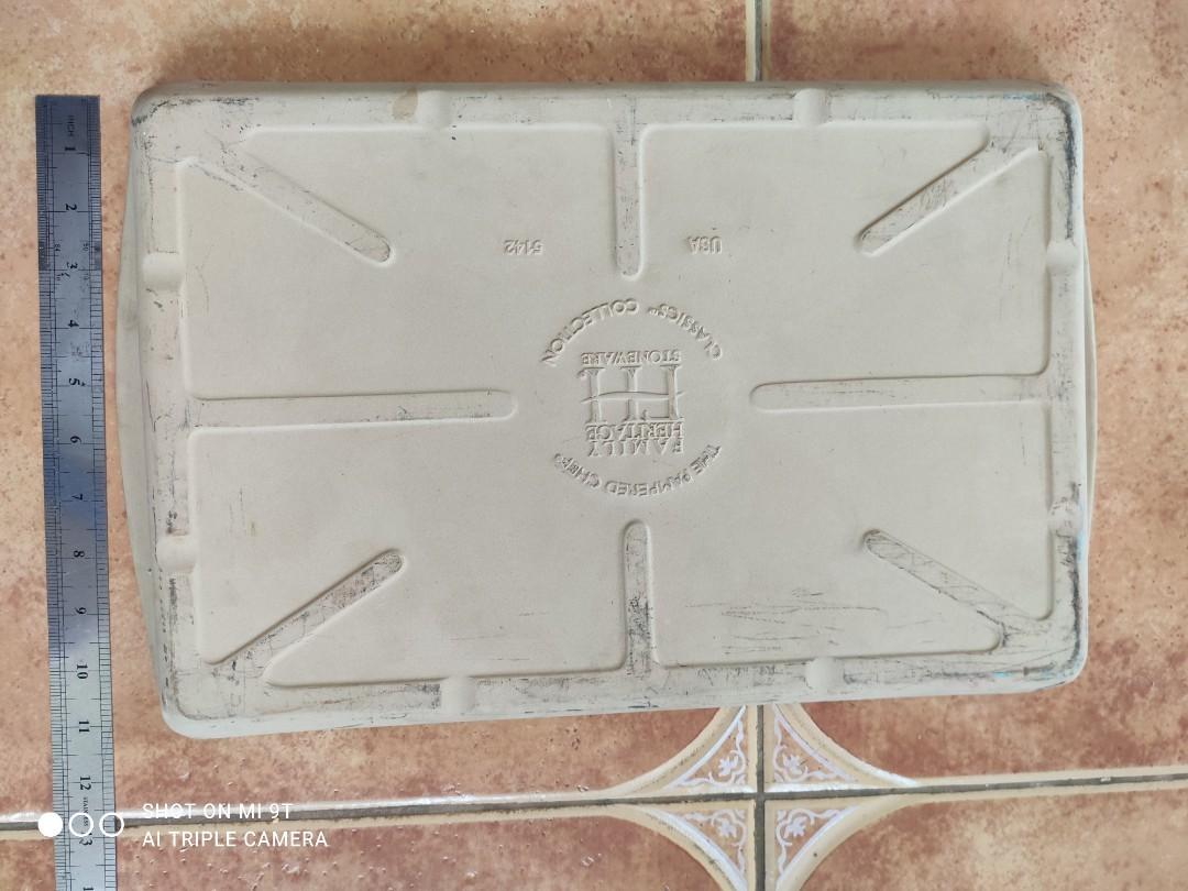 The Pampered Chef Baking Stone Pan (Category: Bakeware) located in Davao. Submitted by papa1919 (Listing ID 1068041728, Image 3). Description: 17" length x 11" width x 1.5" depth. Made in USA. See in gallery comparable items with prices in ebay..