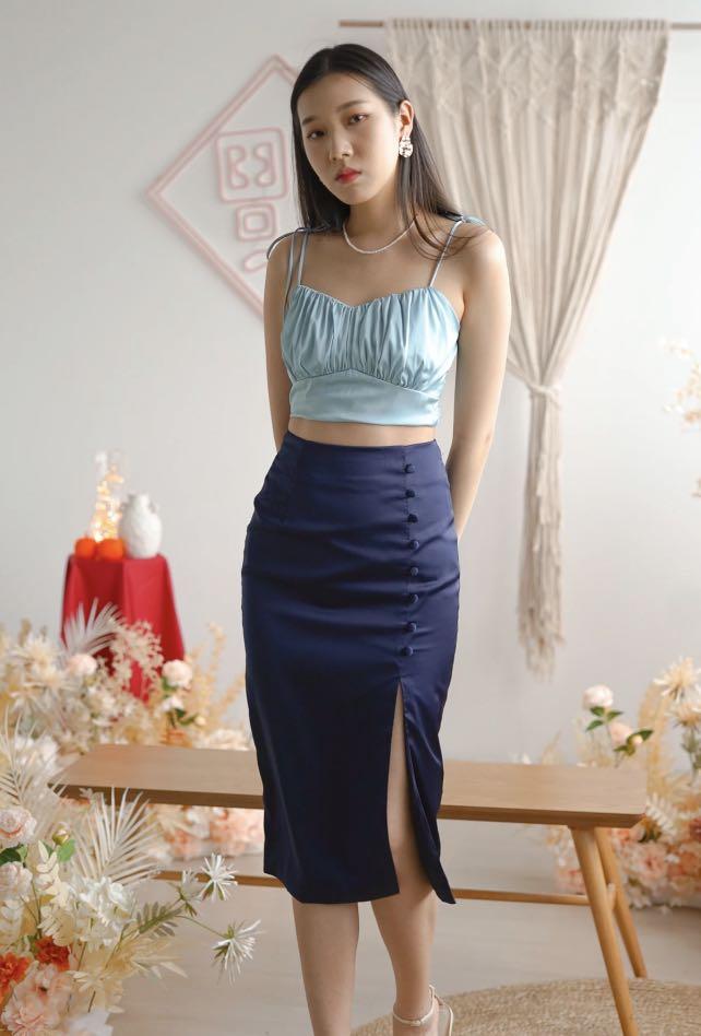 In the style skirts clearance