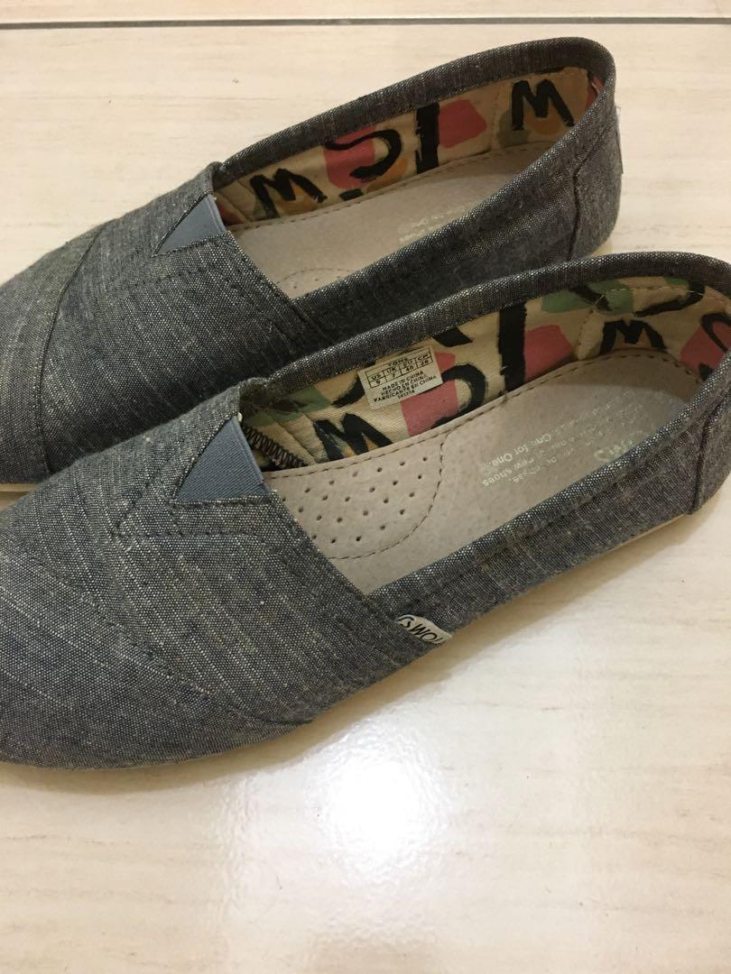 Toms classic blue chambray woman 9