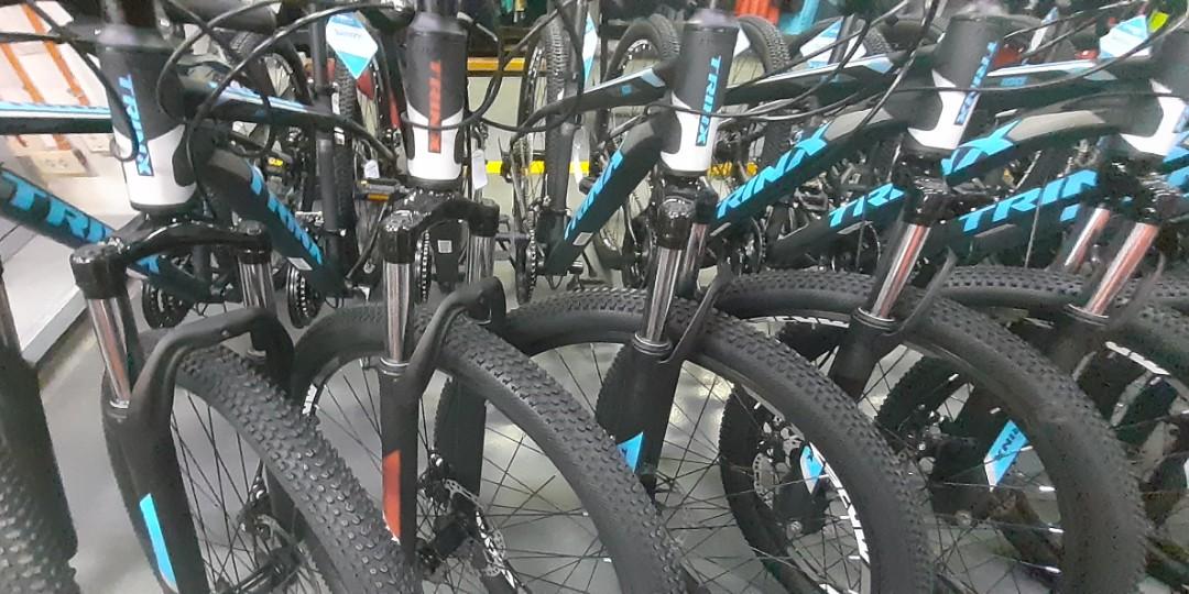 Trinx M136 Quest 29er Medium Sports Equipment Bicycles Parts Bicycles on Carousell