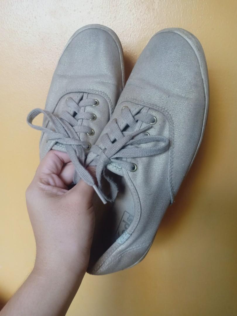 Used KEDS CHAMPION GOLD, Women's Fashion, Footwear, Sneakers on Carousell