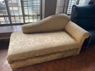 (Category: ) located in . Submitted by kashings (Listing ID 1068059419, Image 1). Description: .