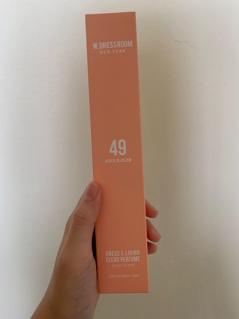 W. Dressroom 49 Peach Blossom Clear Perfume 150ml