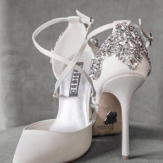 Vera wang wedding sales flats