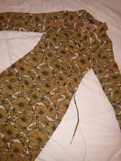 (Category: ) located in . Submitted by mims_shop (Listing ID 1068032413, Image 1). Description: .