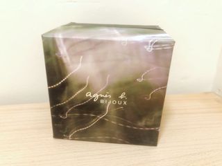 （分類：）位於 。 由 maysinam 提交（商品編號 1068394281，圖片 1）。簡介： 。