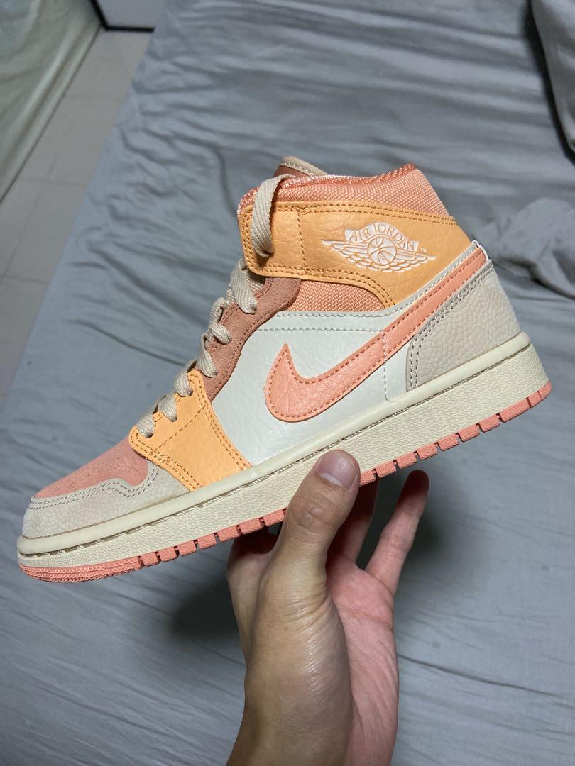 jordan 1 mid apricot