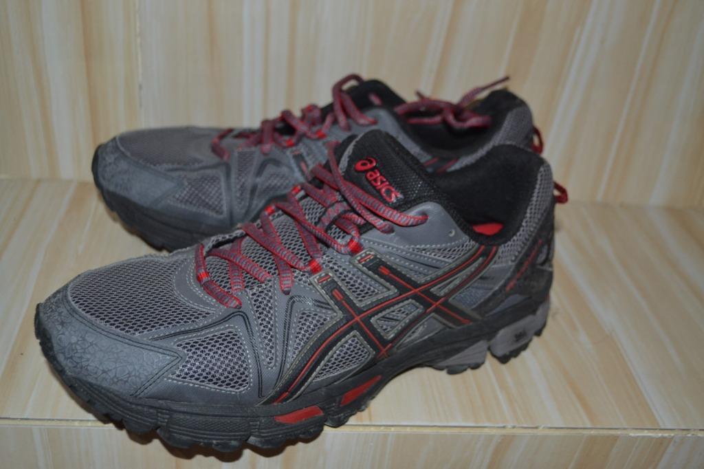asics kahana 8