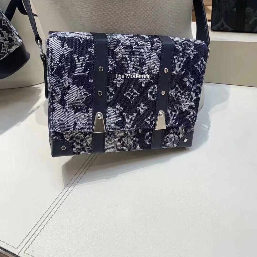 Authentic Louis Vuitton Monogram Tapestry Trunk Messenger Bag, Luxury, Bags  & Wallets on Carousell