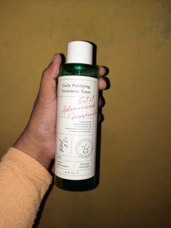 Axis-y purifying toner