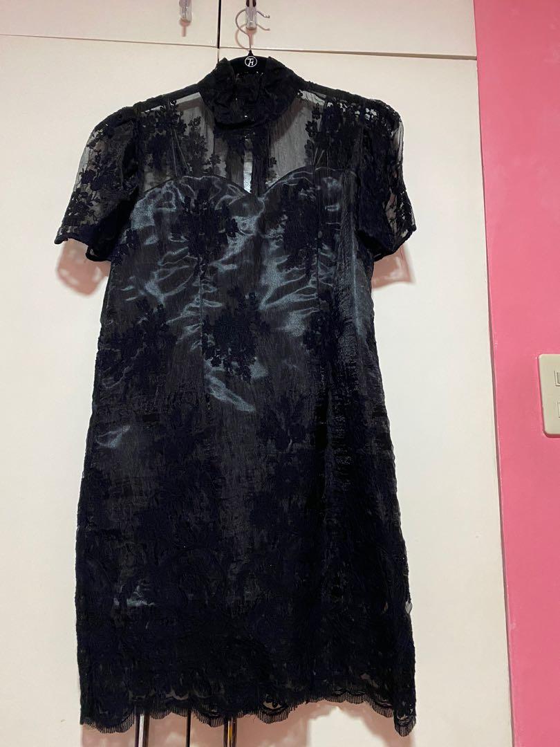 Black formal dress (Category: Dresses) located in Pasig City. Submitted by cjdlcmp (Listing ID 1068369977, Image 1). Description: Worn once.