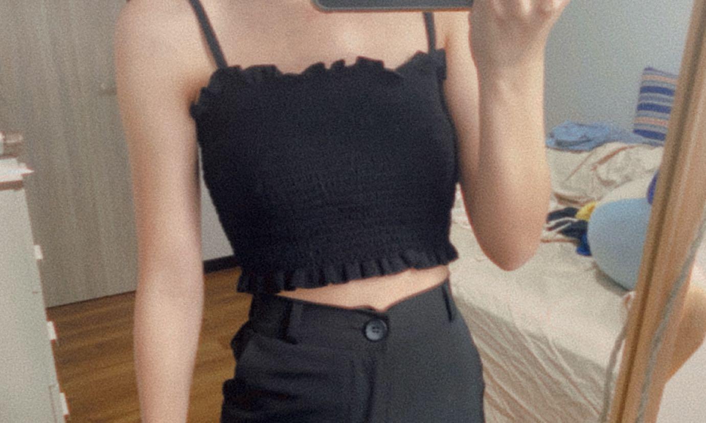 black ruched crop top