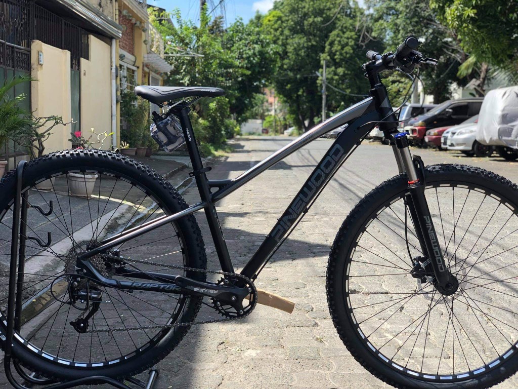 Pinewood mountain bike price deals